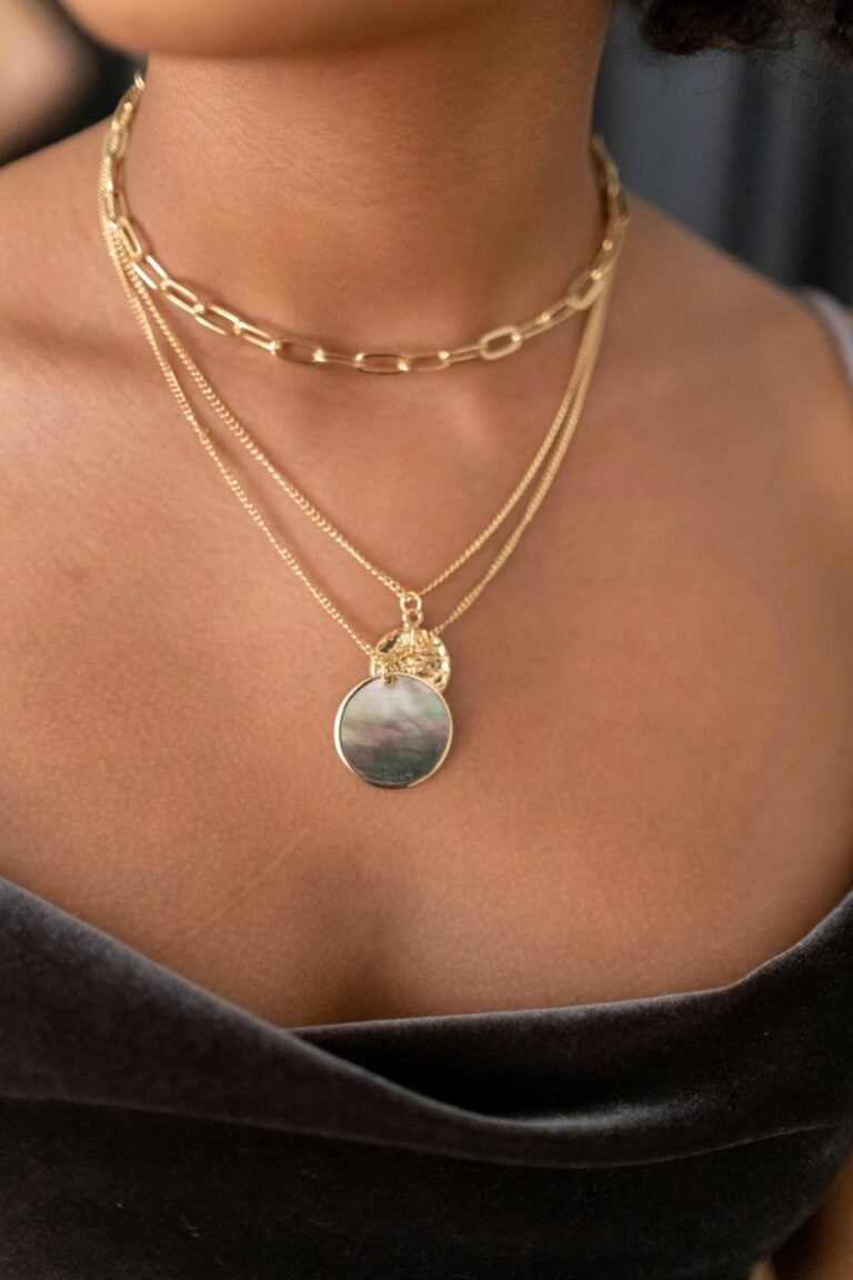 Collares